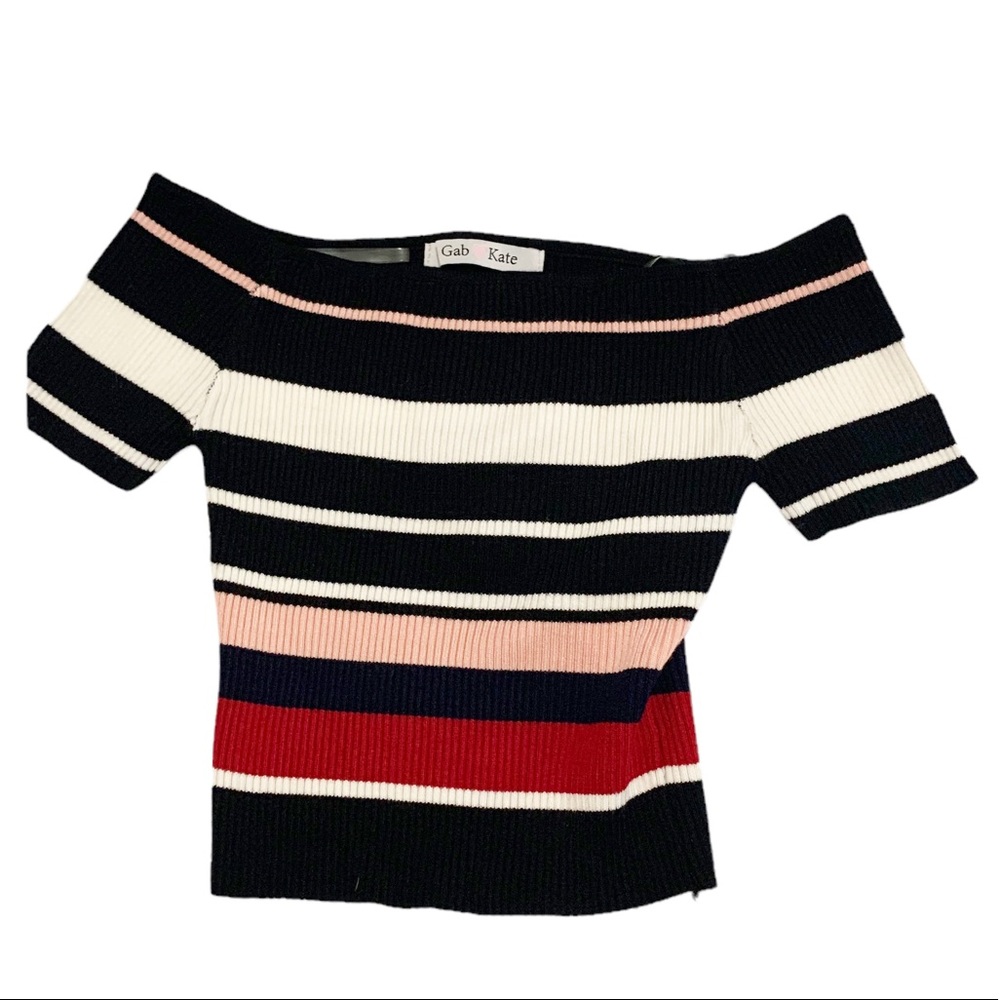 Gab and Kate light weight crop knit striped top